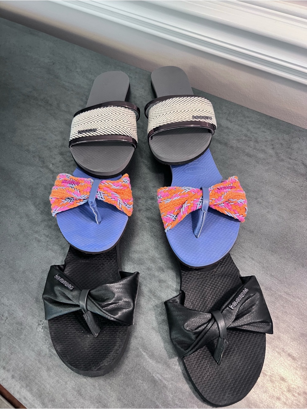 Havaianas Women’s Multicolor Slide Sandal Bundle - Black, Blue, Gray